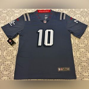 Large-NWT Drake Maye #10 New England Patriots Rivalries Series On Field Jersey